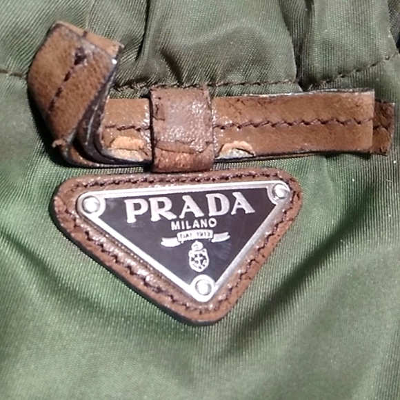 Authentic Prada Tessuto Nylon/Leather Strap Vintage Shoulder Bag - Picture 3 of 14